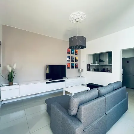 Prázdninový dům Maison De Proche 24h