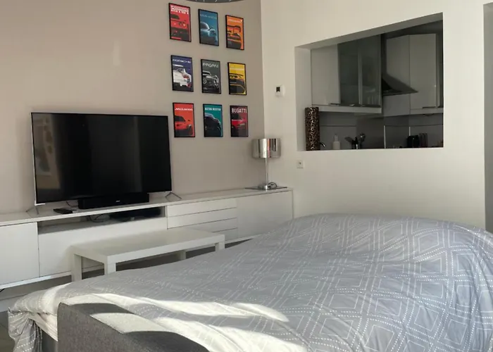 Maison De Proche 24h Hébergement de vacances *